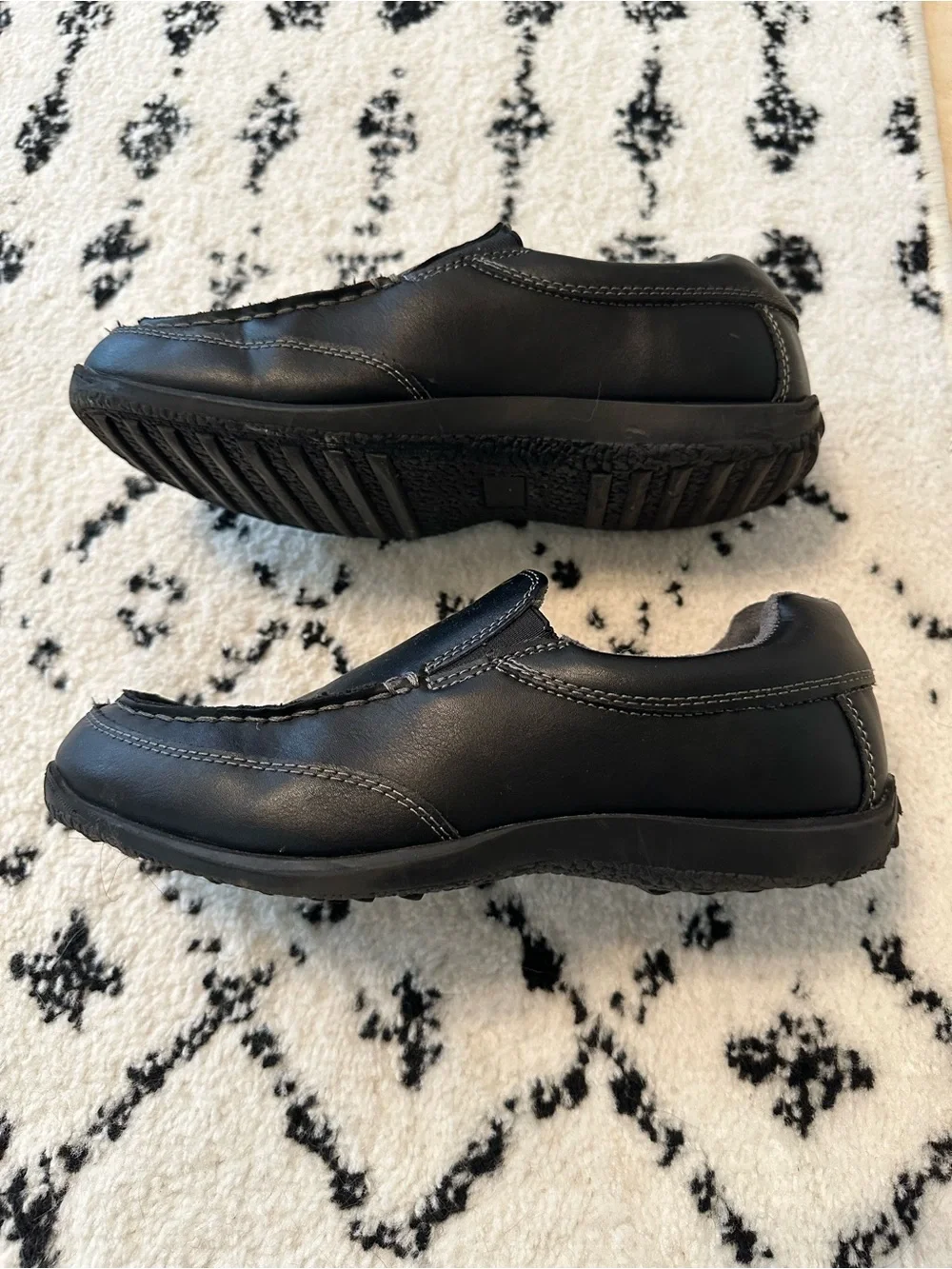 Unknown smart black